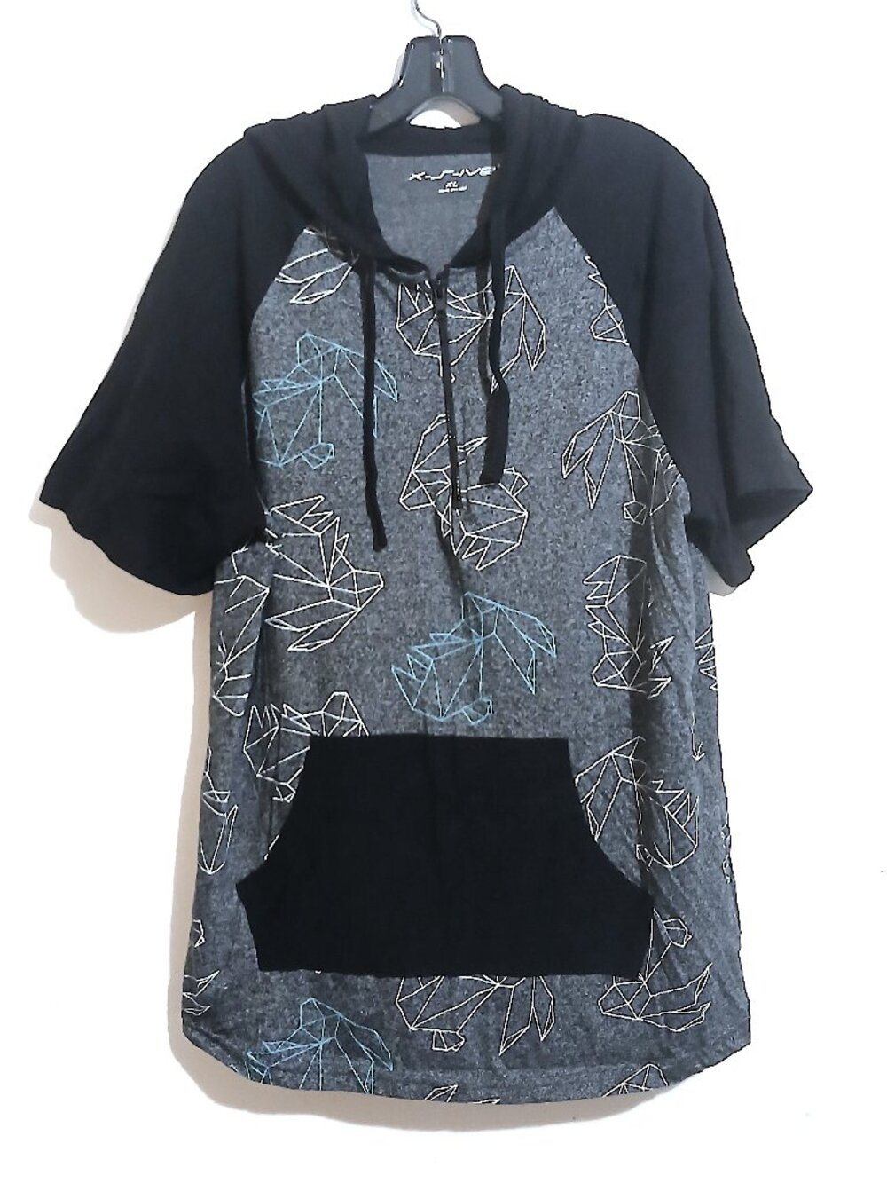 X-S-IVE Men’s XL Short Sleeve Hooded Graphic Pullover